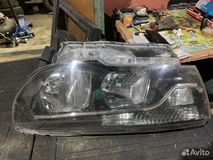 Фара левая лада веста