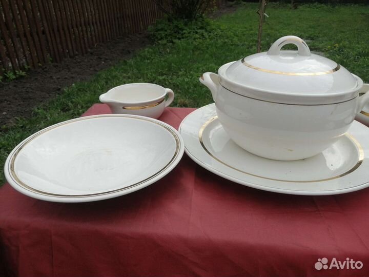 Набор столовой посуды зик