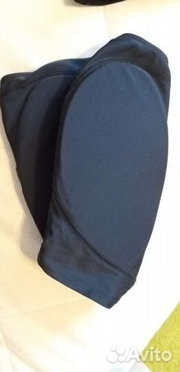 Защита на ягодицы для фигурного катания