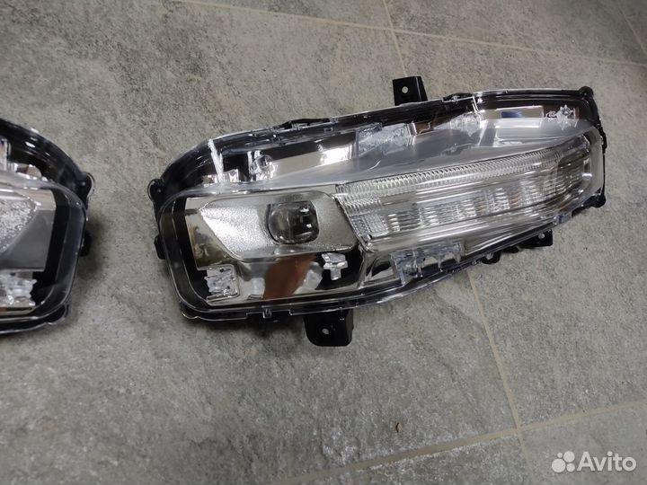 Противотуманка Ford Mustang 2018-2022