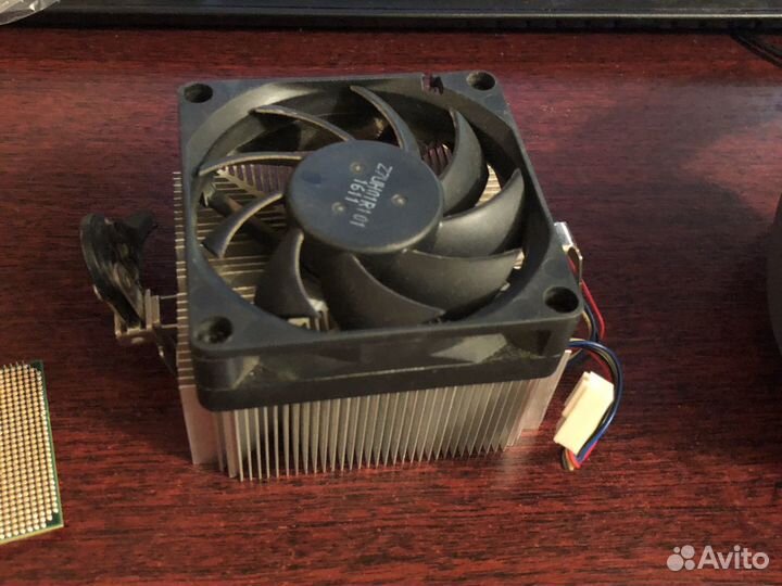 Процессор AMD Athlon Il X3 460