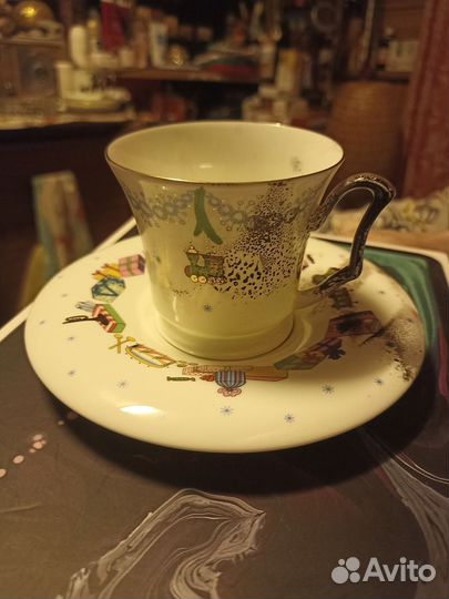 Чашка с блюдцем