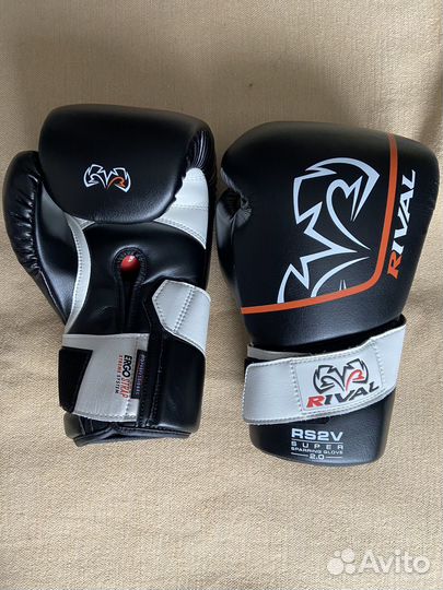 Боксерские перчатки Rival RS2V-2.0 Black