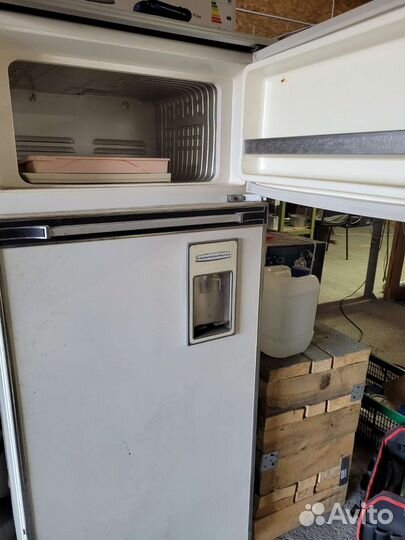 Холодильник ока