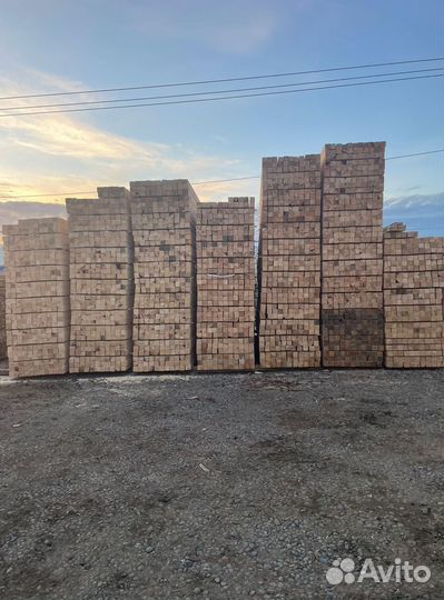 Брус обрезной строганый