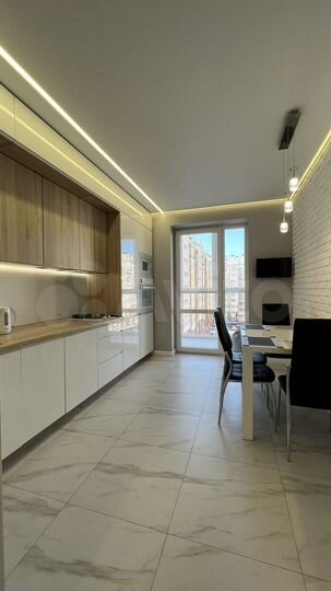 2-к. квартира, 67 м², 6/9 эт.