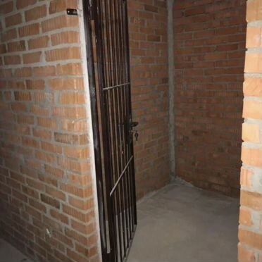 Машиноместо, 10 м²