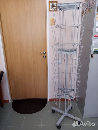 Стойка для журналов, каталогов. высота 2 М. крутящ
