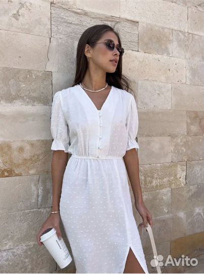 Платье миди с разрезом