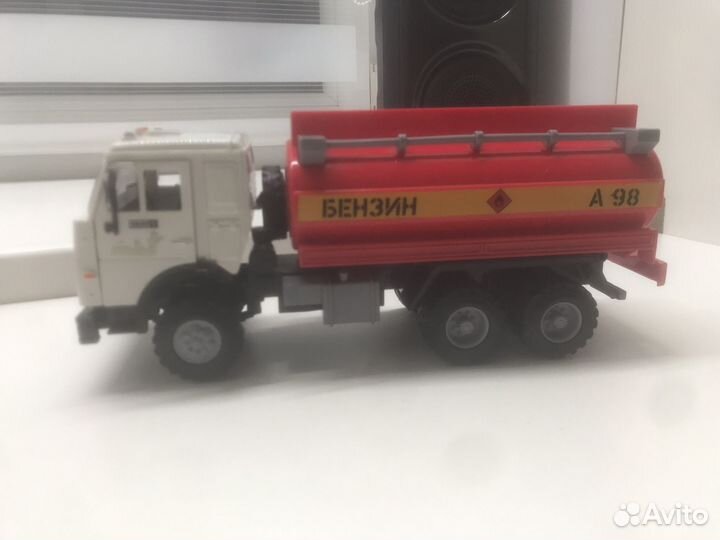 Модель грузовика