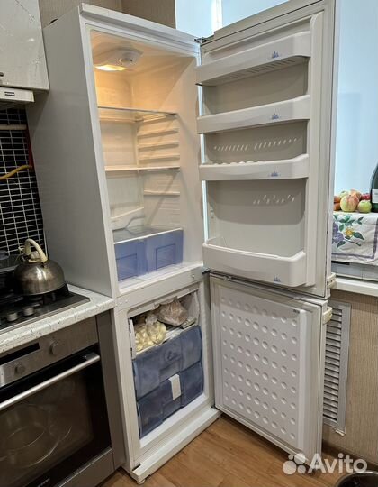 Холодильник веко