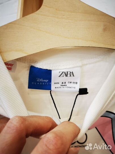 Костюм для девочки Zara новый 110