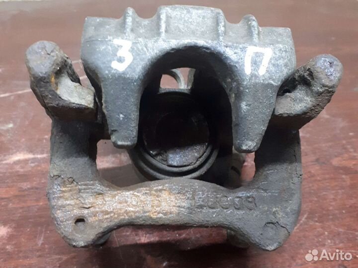 Задний правый суппорт ауди а4 б6