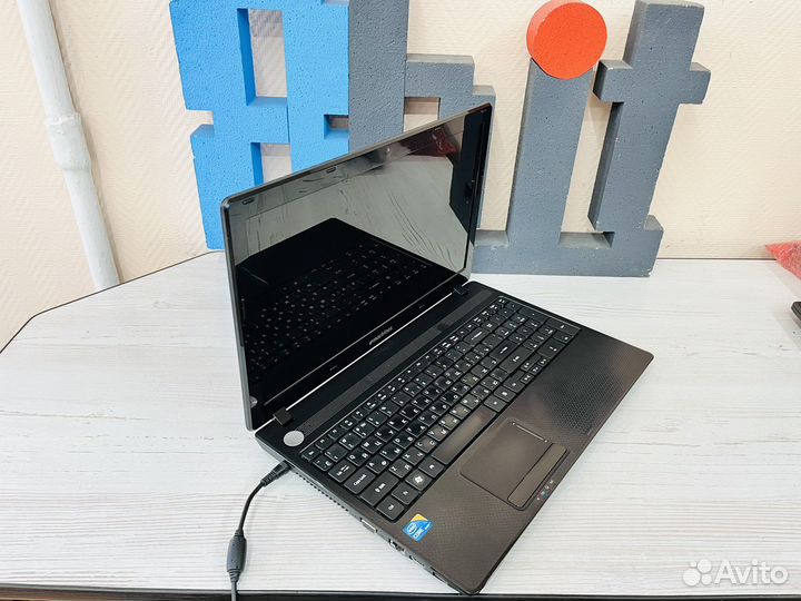 Быстрый ноутбук core i3 + ssd