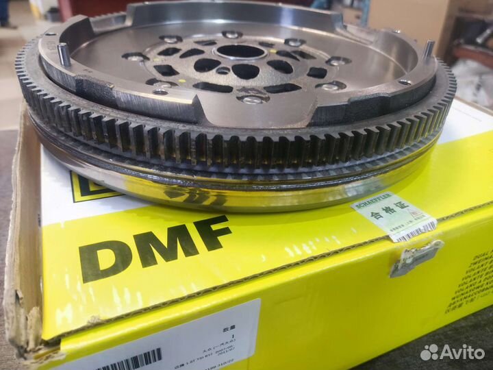 Новый маховик двухмассовый LUK 415033410 MQ250