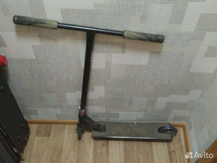 Трюковой самокат kms