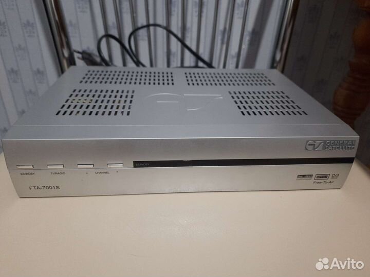 Спутниковый ресивер General satellite FTA-7001s