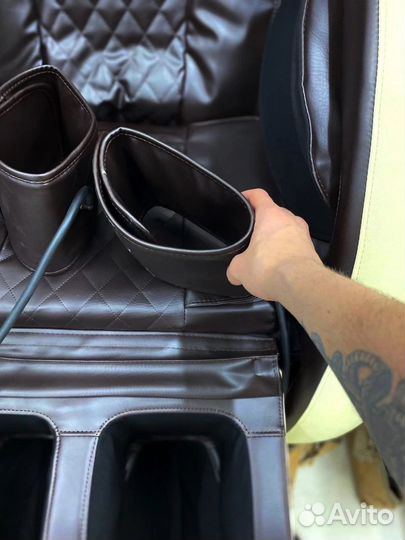 Массажное кресло