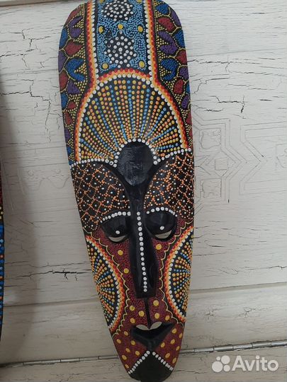 Африканские маски из дерева