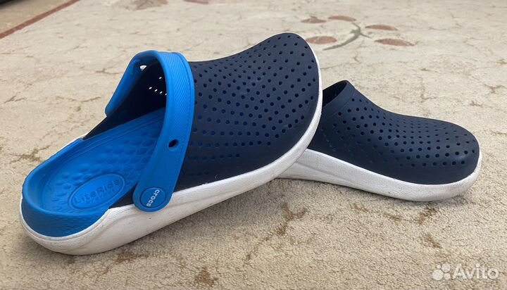 Сланцы детские crocs
