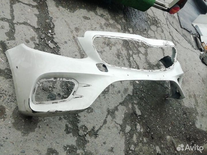 Бампер передний на Мерседес