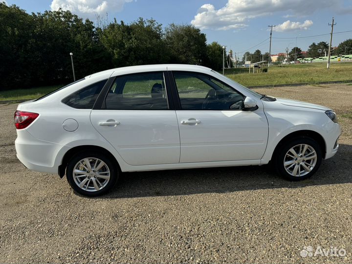 LADA Granta 1.6 МТ, 2024, 4 км