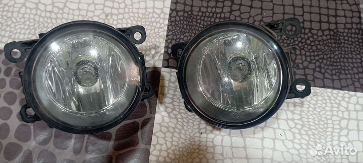 Противотуманные фары в комплекте