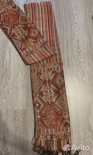 Шарфы платки палантины шапки перчатки