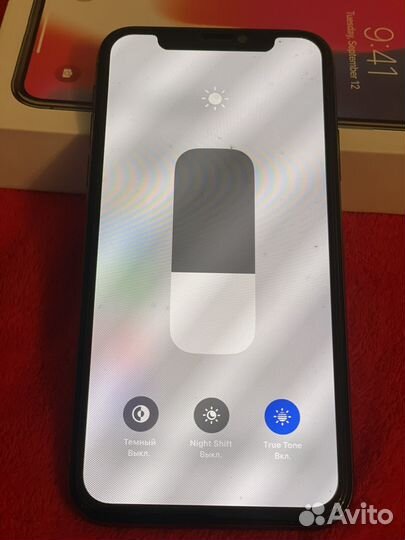 iPhone X, 64 ГБ