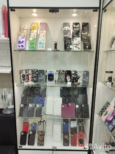 Чехлы на телефон