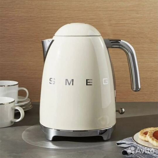 Чайник smeg белый новый оригинал 0.8л
