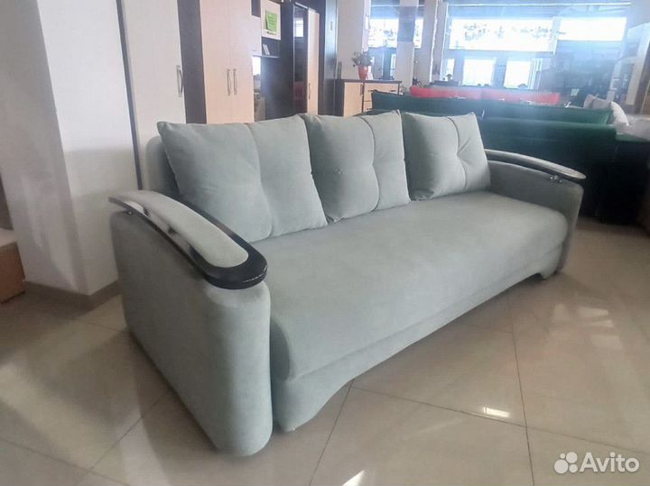 Удобный диван