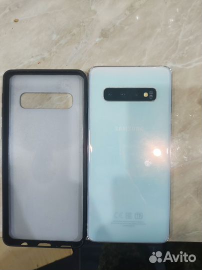 Samsung Galaxy S10, 6/128 ГБ