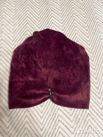Продам женские шапки