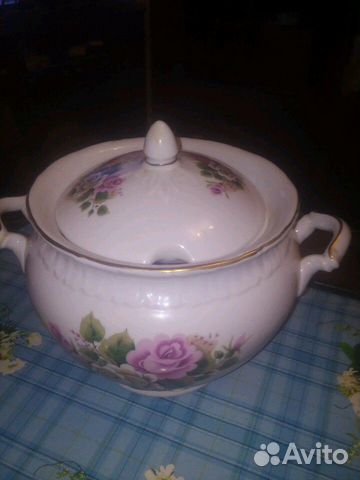 Фарфор,салатницы,супница