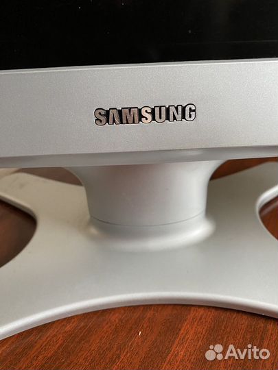 Телевизор Samsung