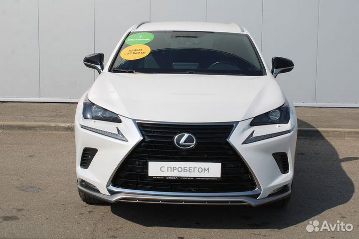 Lexus NX, 2021