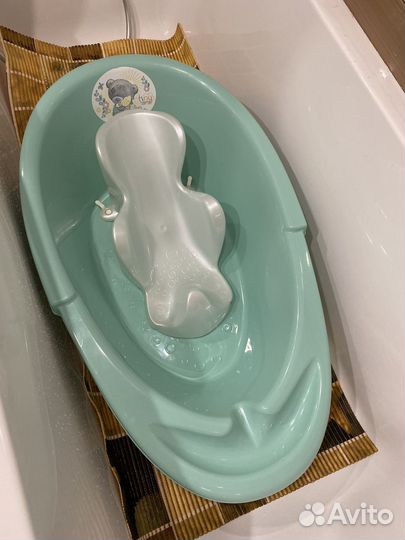 Ванночка для купания с горкой