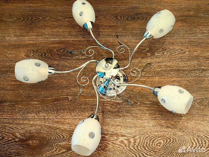 Люстра потолочная