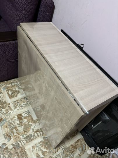 Кухонный стол