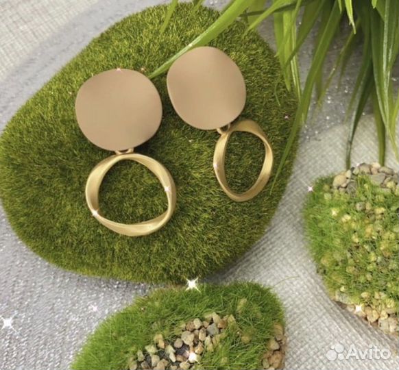 Серьги бижутерия