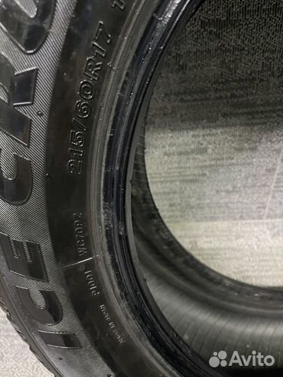 Bridgestone Ice Cruiser 7000 215/60 R17