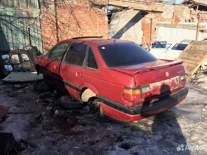 Двери на пассат б3