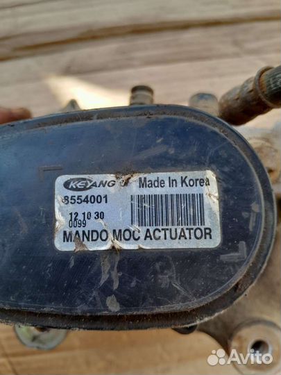 Суппорт задний правый в сборе. Hyundai i40. 2013г