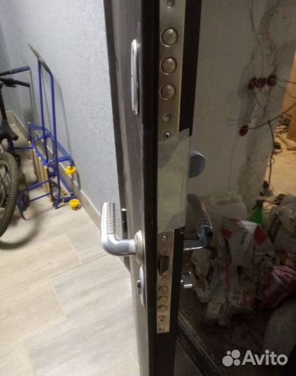 Дверь входная