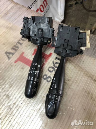 Подрулевой переключатель R Rav4 XA20 00-06 toyota