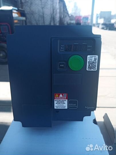 Преобразователь частоты ATV320U40N4C