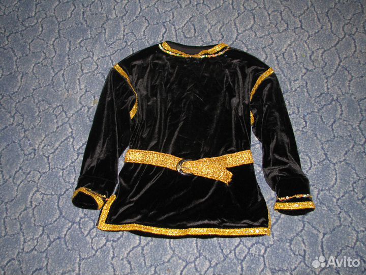 Рубашка для выступлений