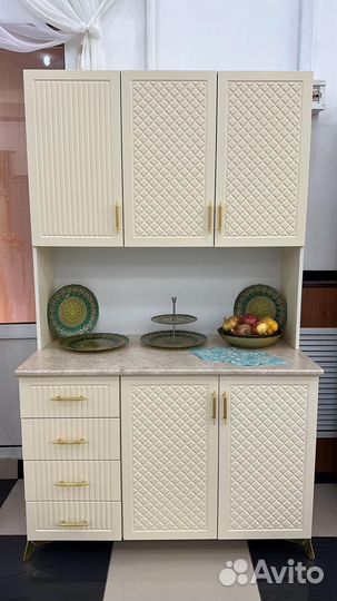 Кухонный буфет