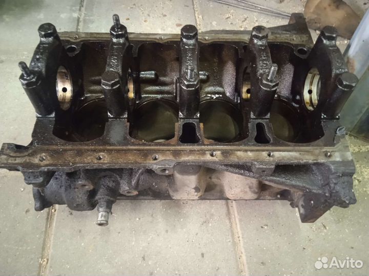 Блок цилиндров Форд Фокус 1 1.6 cdda Rocam